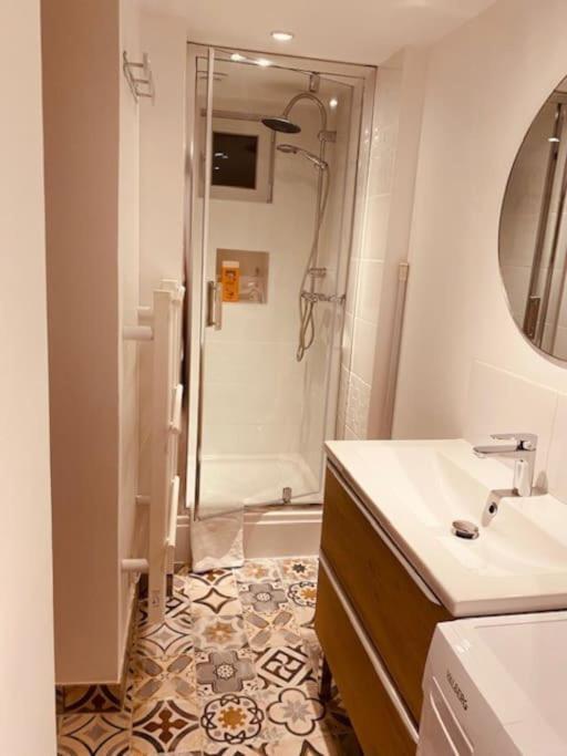 Appartement Leonard, Comme A La Maison - Vieux Λιλ Εξωτερικό φωτογραφία